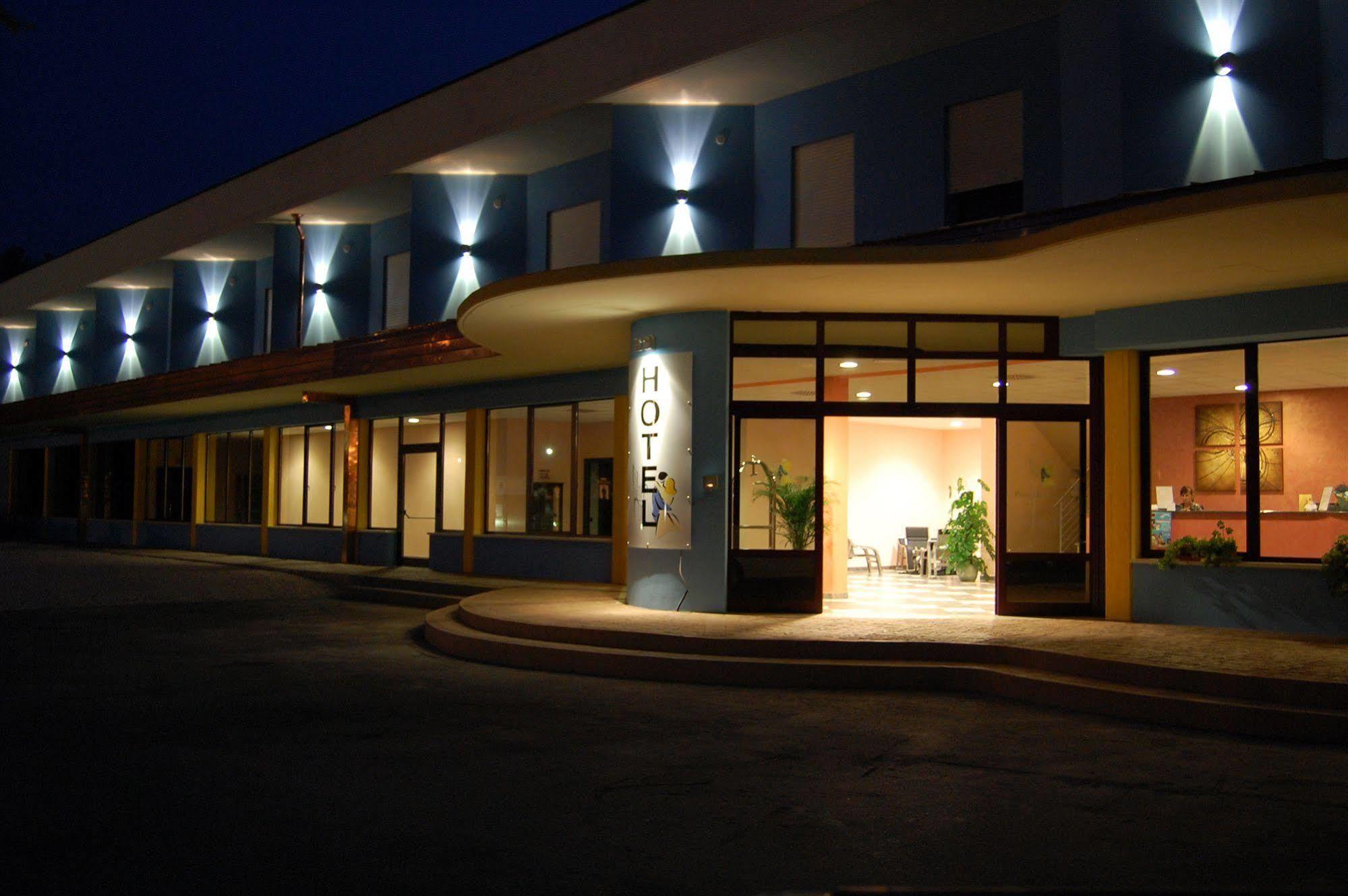 Piccolo Hotel Nogara Eksteriør bilde