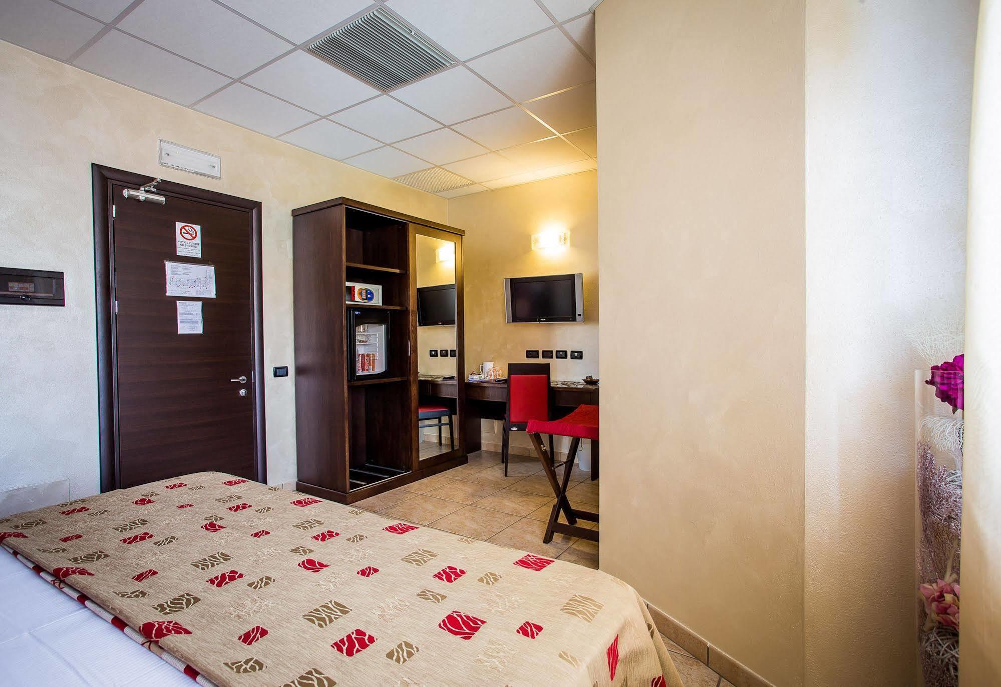 Piccolo Hotel Nogara Eksteriør bilde