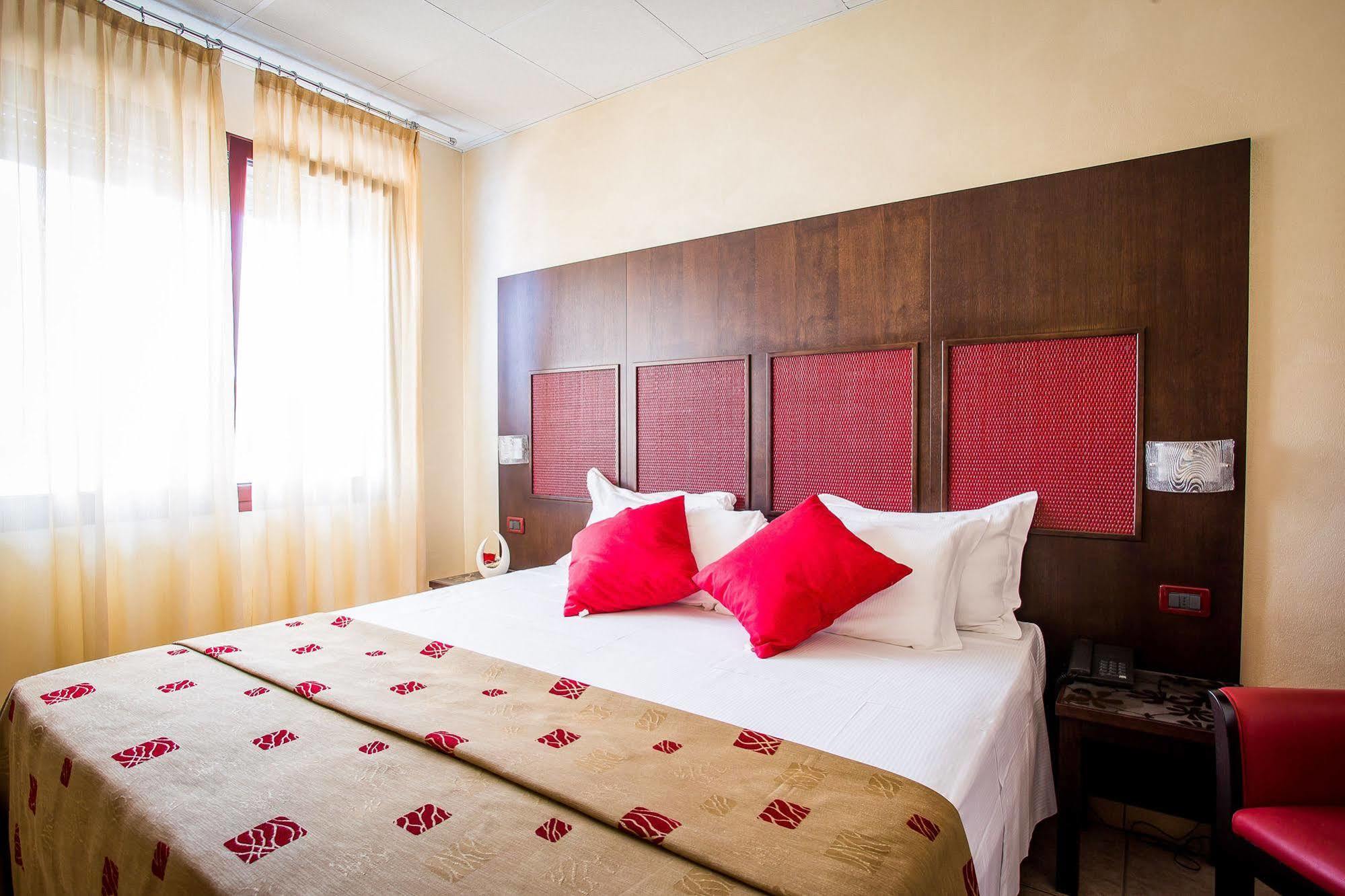 Piccolo Hotel Nogara Eksteriør bilde