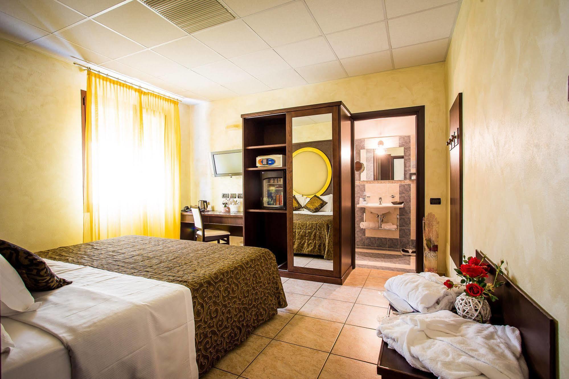 Piccolo Hotel Nogara Eksteriør bilde